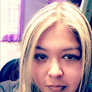 Meet your Posher, Leticia